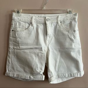 ‼️FINAL PRICE‼️ NWOT Calvin Klein Size 27 White Denim Shorts